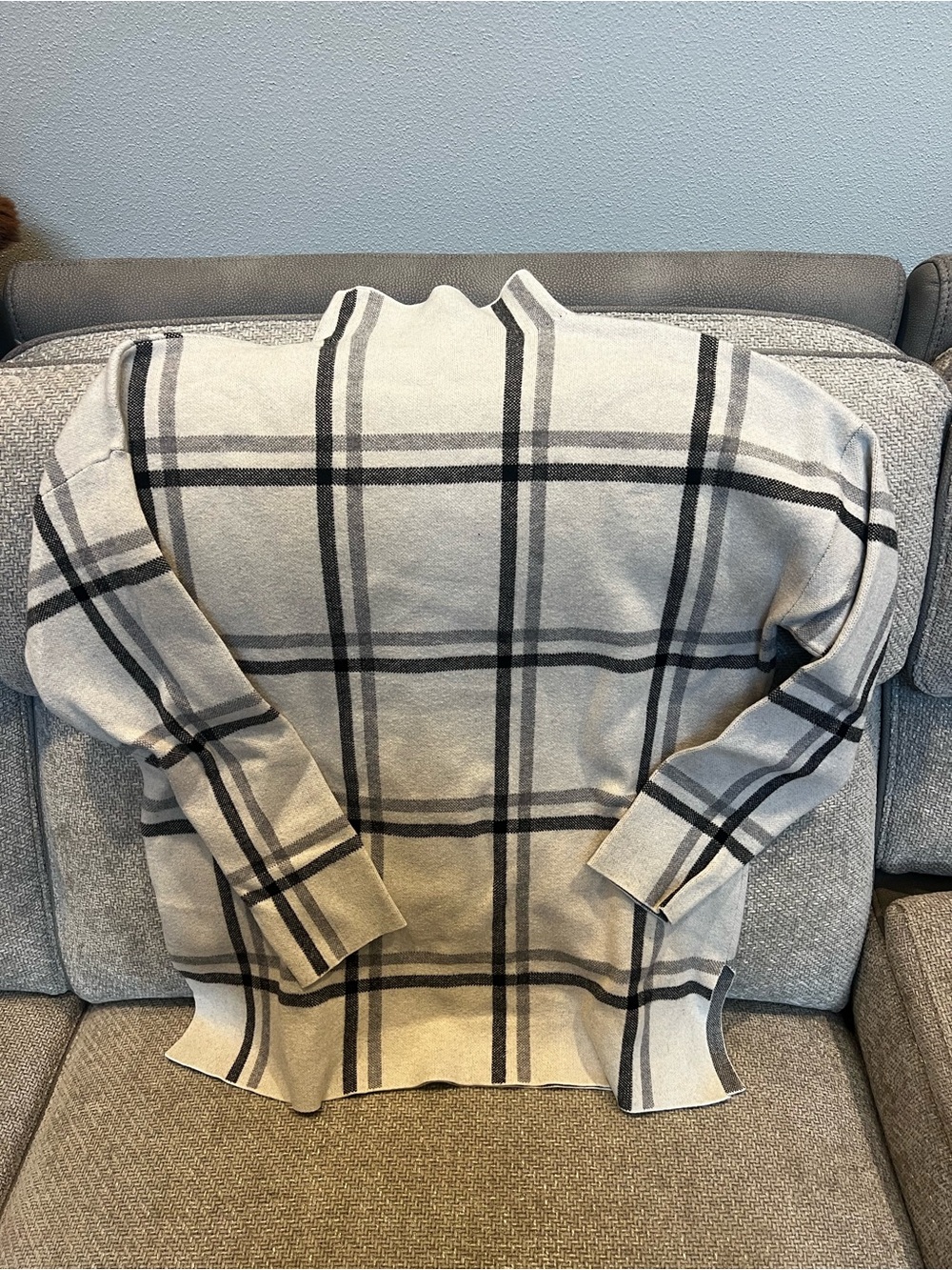 Max Studio Cream & Black Plaid Turtleneck Sweater